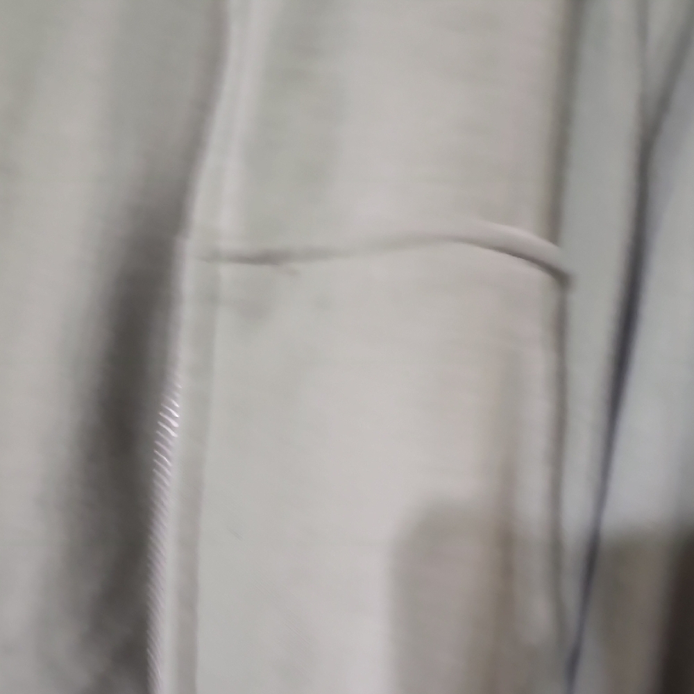 H&M Green Sweatshirt Cropped Jacket with Long Sleeves - Picture 4 of 8